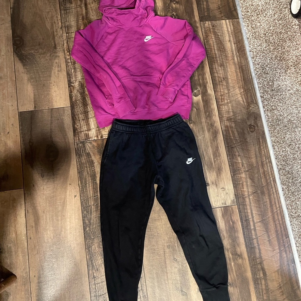 Womens Nike Outfit